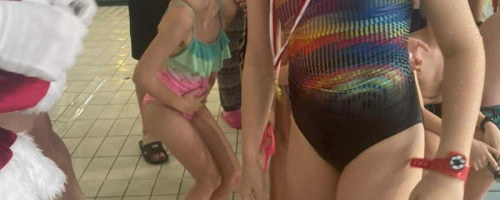 Mikołajkowe zawody pływackie