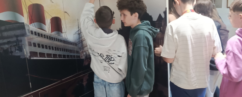 Klasa 5b odwiedziła Muzeum Henryka Sienkiewicza w Oblęgorku.